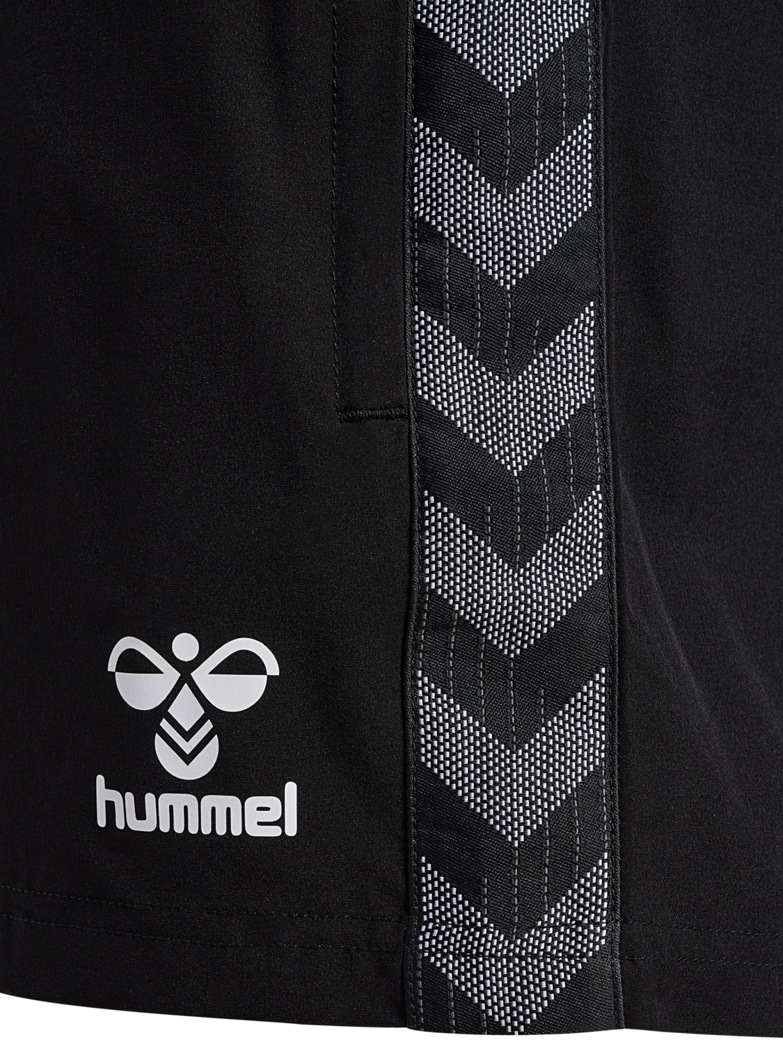 hmlAUTHENTIC WOVEN SHORTS WOMAN, BLACK, packshot