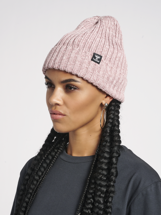 hmlALTA BEANIE, 4871, model