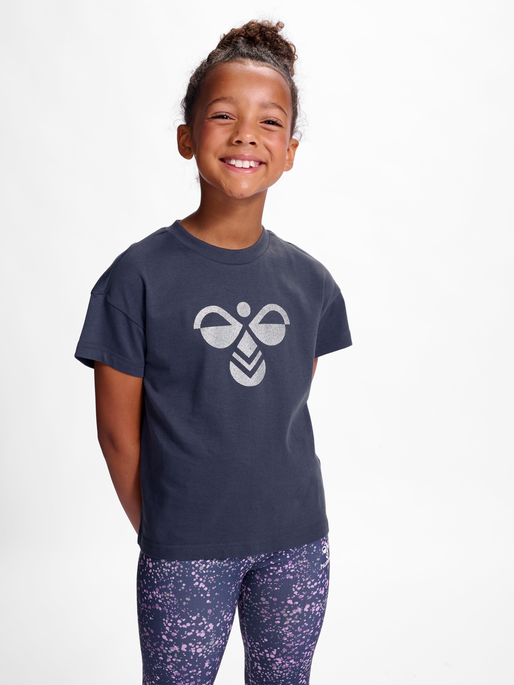 hmlLUNA T-SHIRT S/S, 0526, model