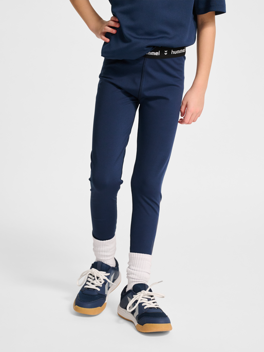 hmlJR PULSE MID WAIST TIGHTS, DRESS BLUES, model
