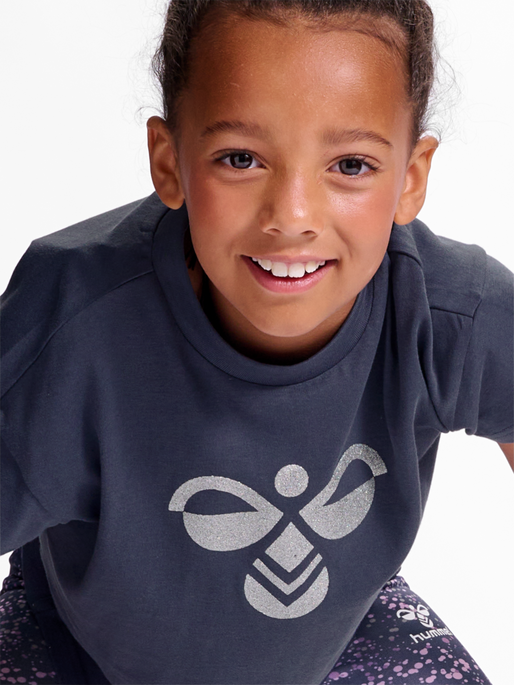 hmlLUNA T-SHIRT S/S, 0526, model