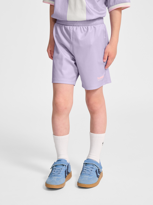 hmlJR BALL SHORTS, LAVENDER, model