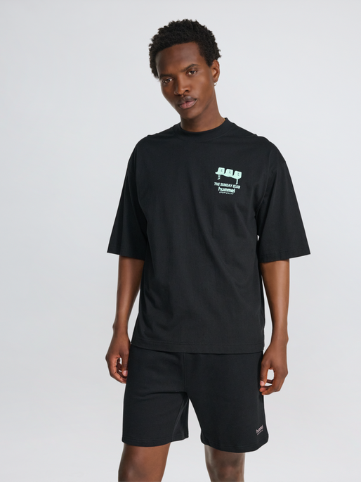 hmlOVERSIZED T-SHIRT S/S SUNDAY, BLACK, model