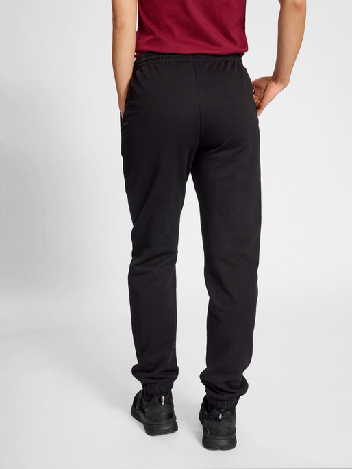 hmlLGC NATE SWEATPANTS, 2001, model