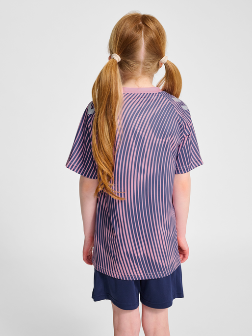 hmlJR GOAL AOP T-SHIRT S/S, PINK-A-BOO, model