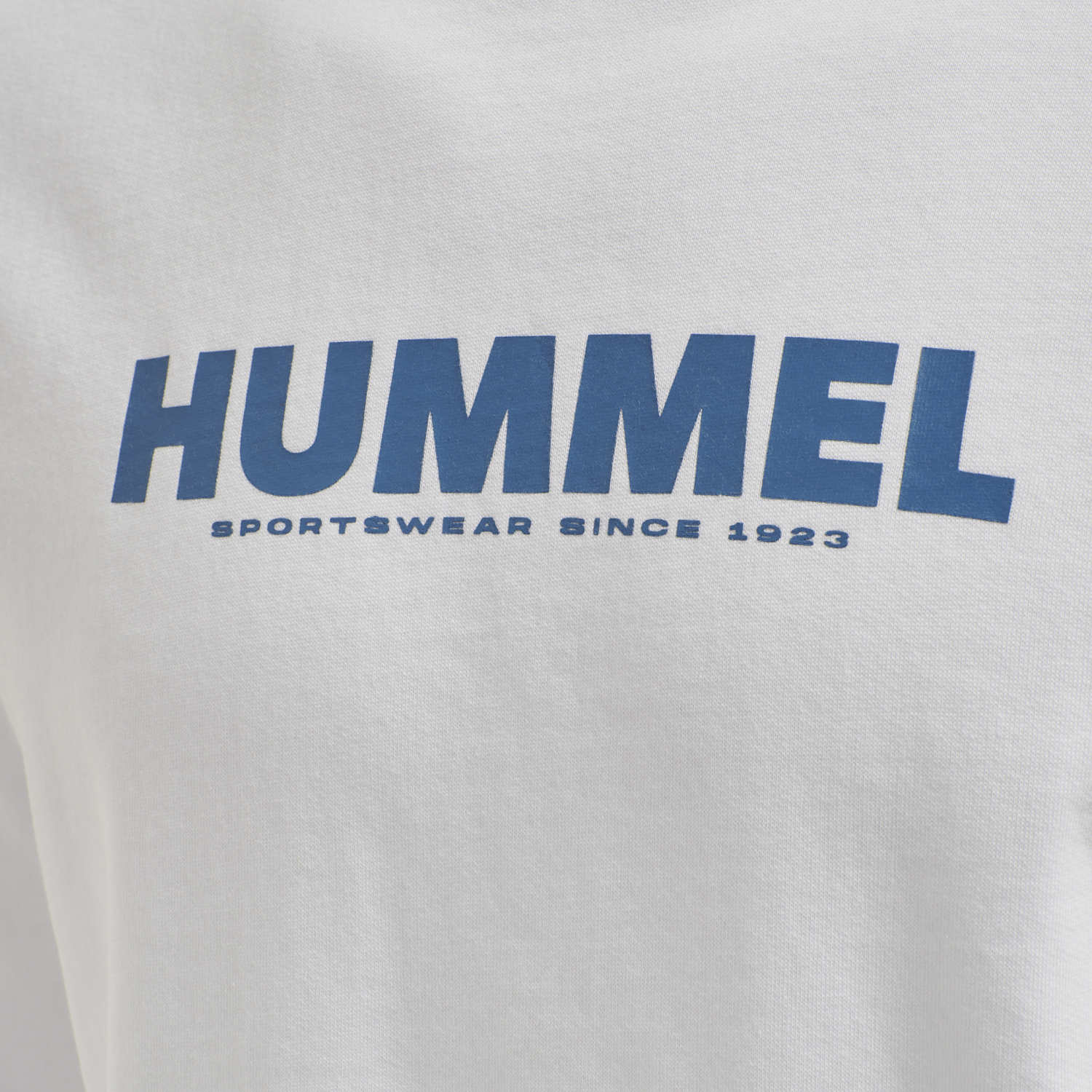 hmlLEGACY SWEATSHIRT, WHITE/DEEP WATER, packshot