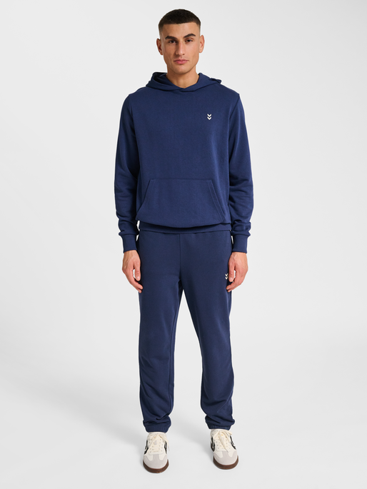 hmlPULSE SWEAT HOODIE, DRESS BLUES, model