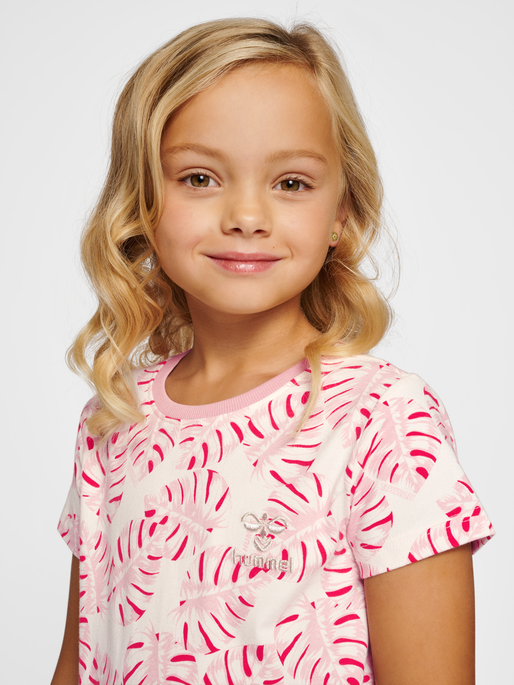 hmlALEXA DRESS S/S, MARSHMALLOW, model