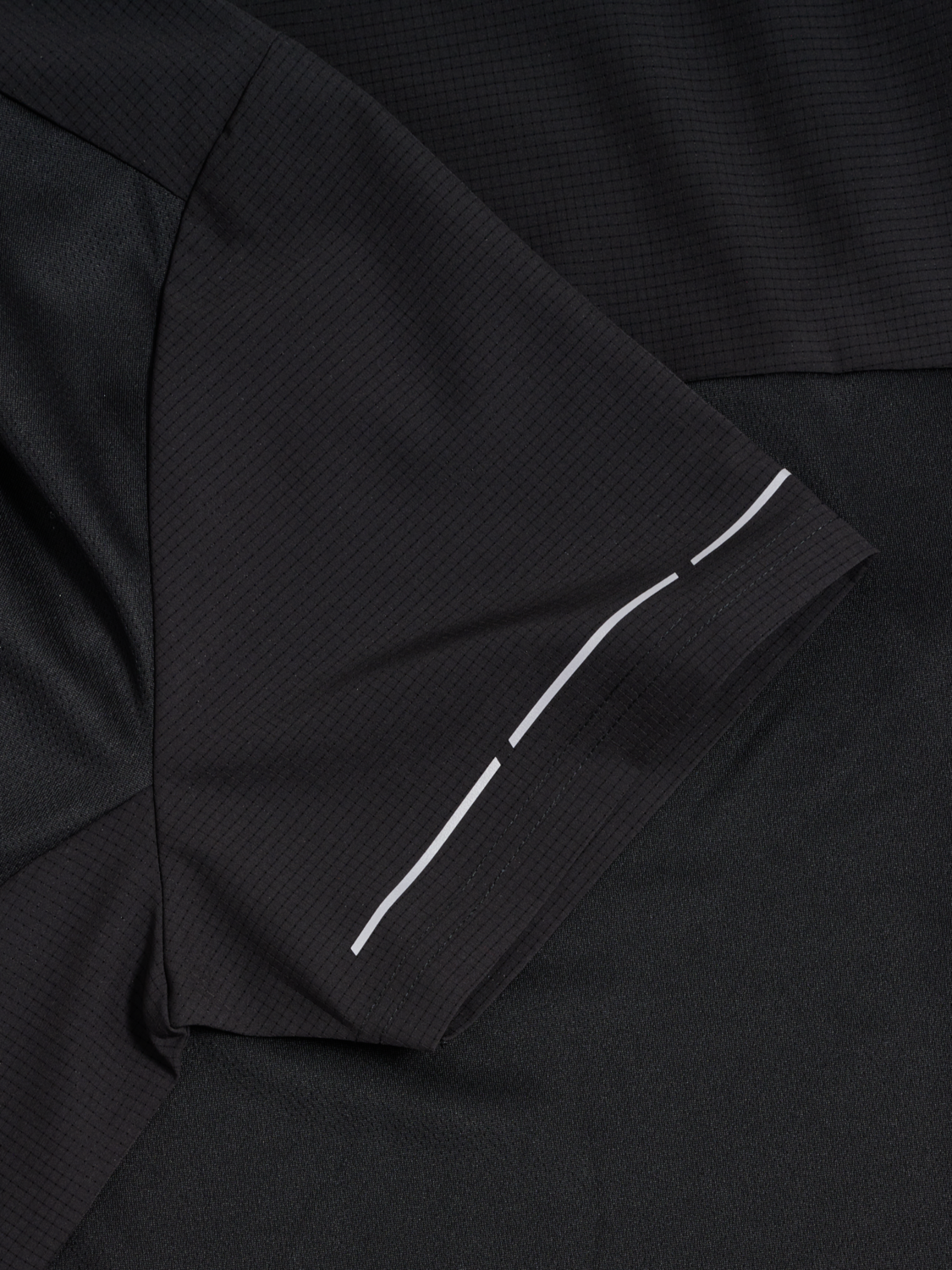 nwlBREATHE T-SHIRT, BLACK, packshot